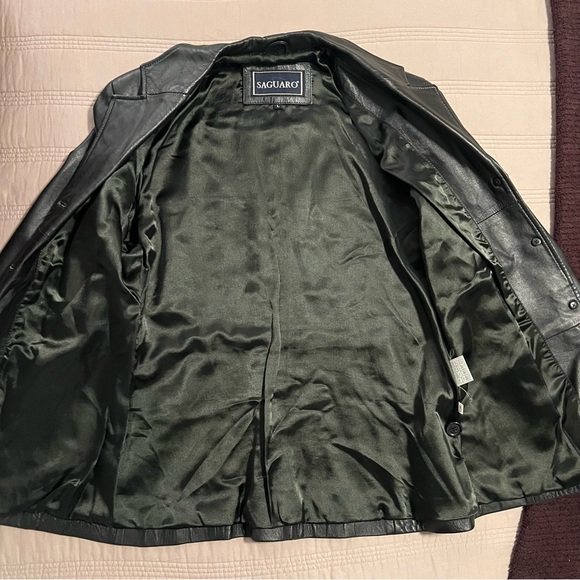 Saguaro Women's Classic Black Leather Jacket - Picture 3 of 9